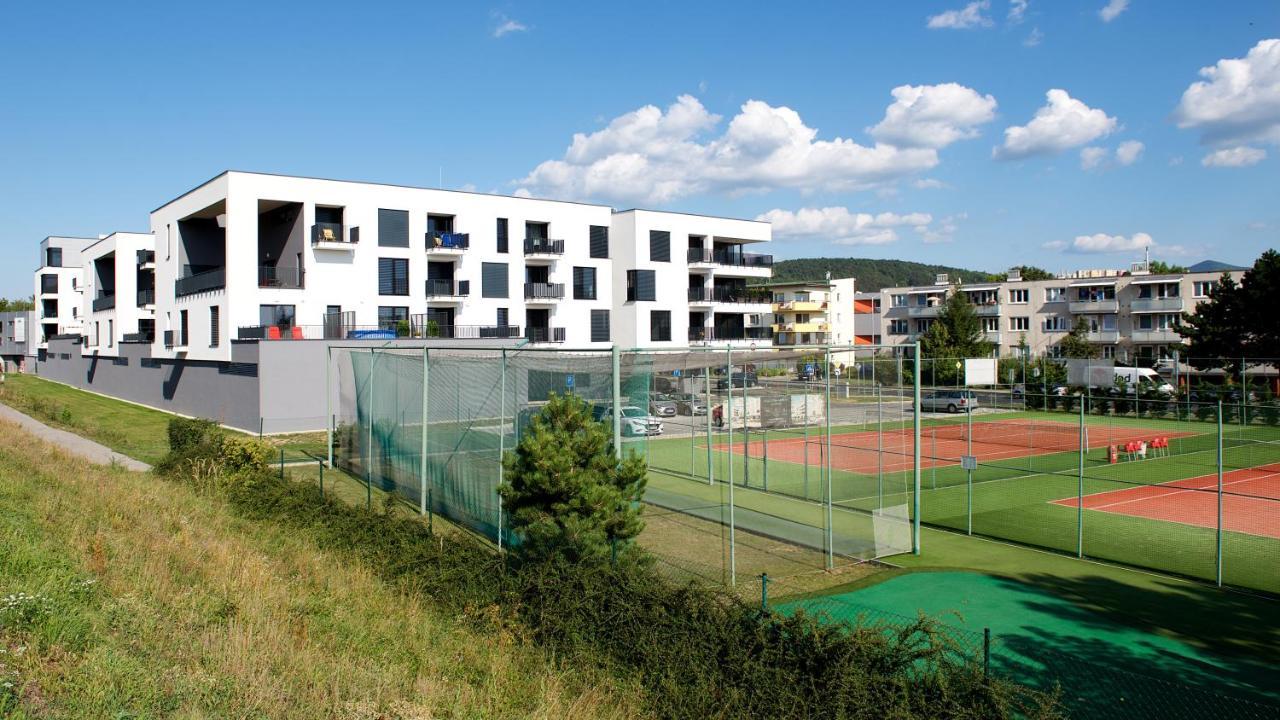 Apartman Greenbay Golf Trenčín Eksteriør bilde