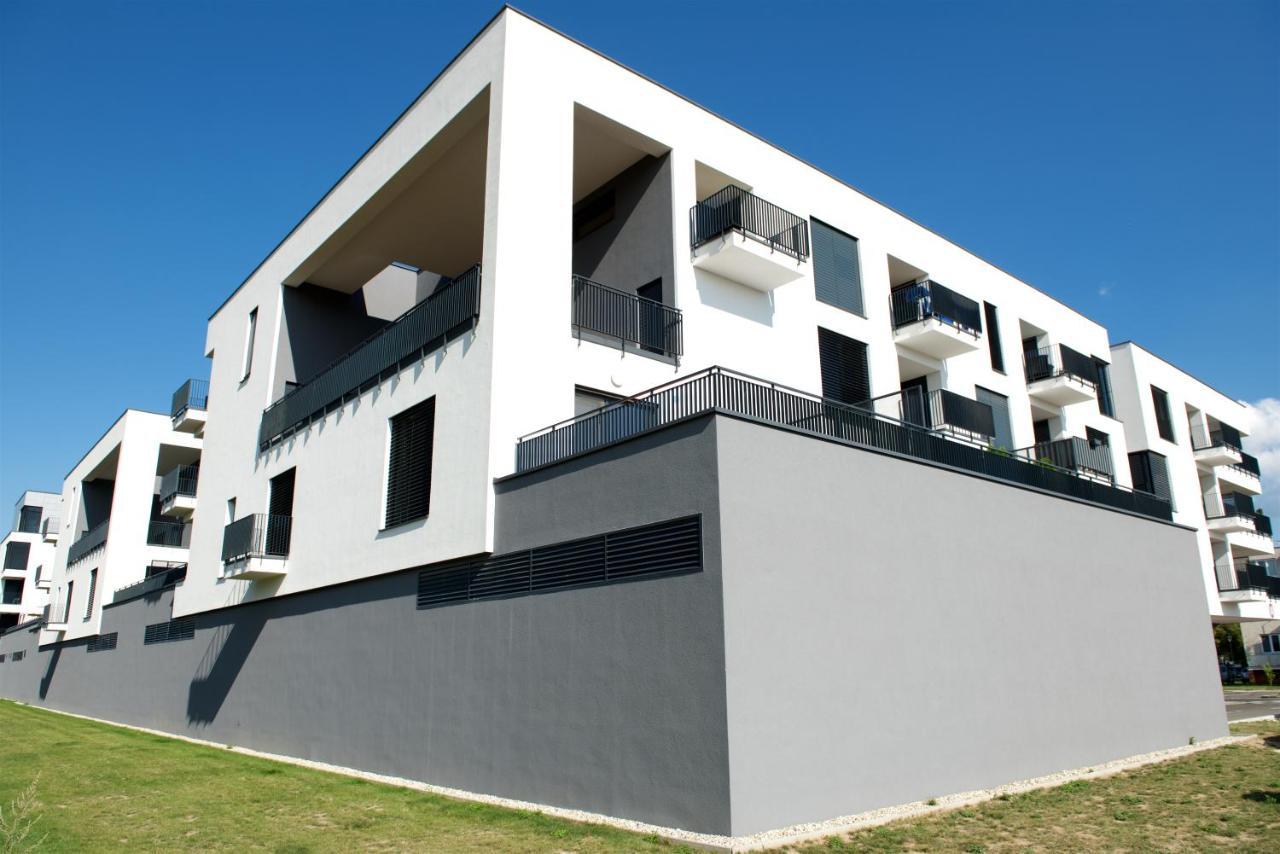 Apartman Greenbay Golf Trenčín Eksteriør bilde